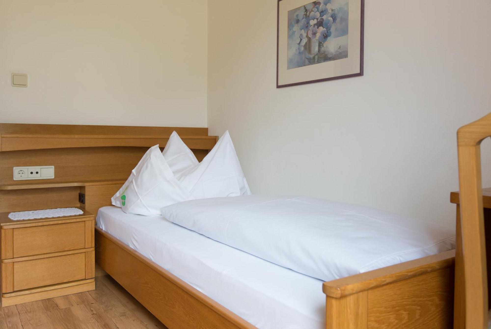 Linghof Bed & Breakfast Tirolo Dış mekan fotoğraf
